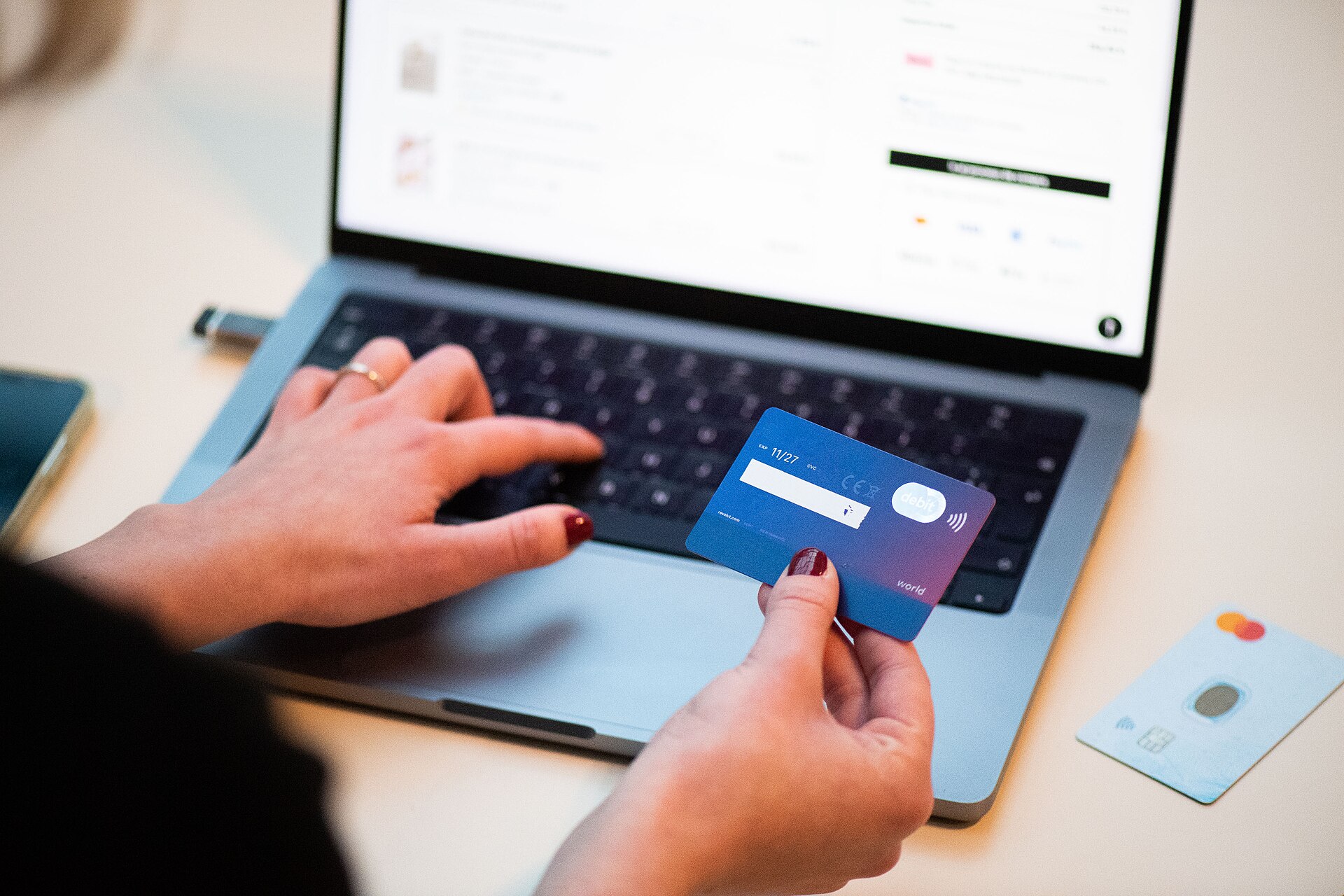 online shopping credit card